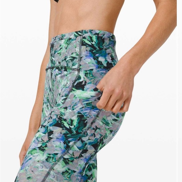 Lululemon Swift Speed High Rise
Tight 25” - Picture 4 of 13